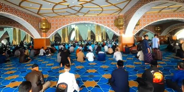 Masjid Raya Al Jabbar Bandung